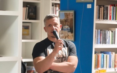 Spotkanie autorskie z Piotrem Kniołą &bdquo;PigOutem&rdquo; i Przemkiem Corso. 18