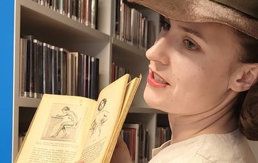 Biblioteka Kobiecych Głos&oacute;w  - maj 11