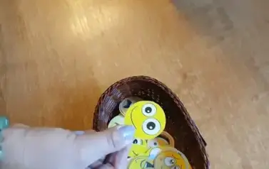 Dzień Emotikona F1 1