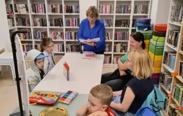 Dzień Emotikona i rozmowy o emocjach w Filii nr 5 4