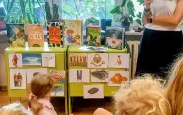 &bdquo;Pobawmy się słowami&rdquo; &ndash; spotkanie autorskie z Izabelą Michtą w Filii nr 6 4