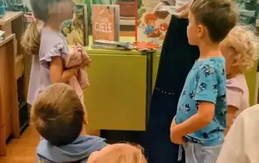 &bdquo;Pobawmy się słowami&rdquo; &ndash; spotkanie autorskie z Izabelą Michtą w Filii nr 6 5