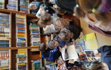 Spotkanie z dziećmi z Przedszkola nr 8 w Filii nr 1 1
