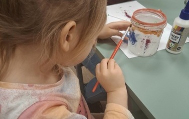 Warsztaty międzypokoleniowe w Filii nr 7  7