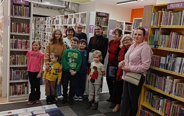 Rozgrywki gry wielkoformatowej z Ałbeną Grabowską w Filii nr 6 9