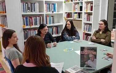 Dyskusyjny Klub Książki w Bibliotece Gł&oacute;wnej 1