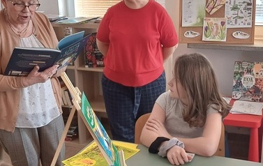 Dzień Poezji i wiosna w Filii nr 7  1