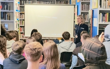 Spotkanie z Policją w Bibliotece Gł&oacute;wnej 3