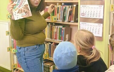 Biblioteczna przygoda Przedszkola Miejskiego nr 3 w Filii nr 4 9