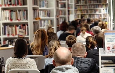 Spotkanie autorskie z Piotrem Kniołą &bdquo;PigOutem&rdquo; i Przemkiem Corso. 19