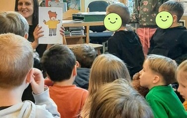 "Pluszowy miś w książkach, piosenkach i zabawach" w Filii nr 1 11