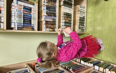 Dino-dzień w bibliotece! Dzień dziecka w Filii 4 5