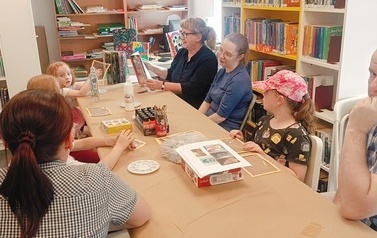 Puzzlowe wariacje, loteria w Oddziale dziecięcym Biblioteki Gł&oacute;wnej 5