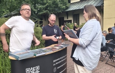 Publikacje wydawnictwa Książnicy Pruszkowskiej na rocznicy Powstania Warszawskiego. 6