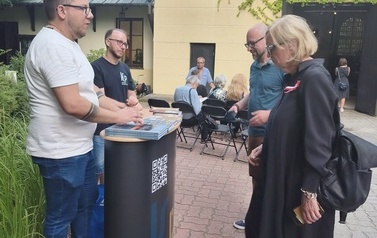 Publikacje wydawnictwa Książnicy Pruszkowskiej na rocznicy Powstania Warszawskiego. 10