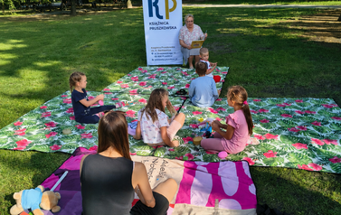 Morska przygoda na trawie &ndash; wsp&oacute;łpraca Filii 4 ze szkołą języka angielskiego Early Stage 4