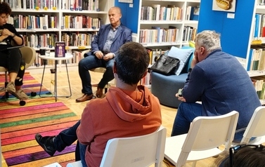 Spotkanie autorskie z Dariuszem Gizakiem w Oddziale dla dorosłych (Biblioteka Gł&oacute;wna)! 6
