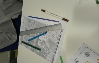 &bdquo;Skala i mapa &ndash; matematyczna podr&oacute;ż z Hobbitem&rdquo; relacja z warsztat&oacute;w Projektu Biblioteka- Portal Odkrywc&oacute;w. &bdquo;Biblioteka &ndash; Portal Odkrywc&oacute;w. Poznajemy świat przez doświadczenie&rdquo; 3