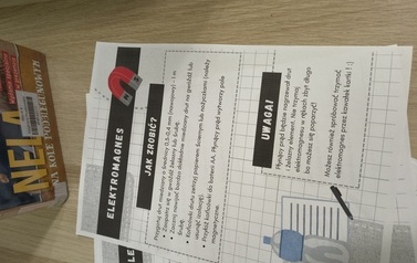 Magnes i pole magnetyczne &ndash; naukowa przygoda z Nelą na kole podbiegunowym! 2