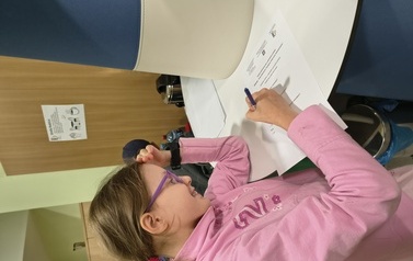 Magnes i pole magnetyczne &ndash; naukowa przygoda z Nelą na kole podbiegunowym! 1
