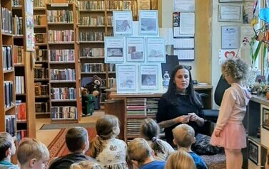 "Gdyby książki mogły m&oacute;wić" - lekcja biblioteczna w Filii nr 1 3