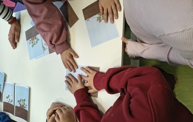 Pan Truskawa w Filii 4 &ndash; spotkanie pełne truskawkowych odkryć!- spotkanie autorskie z Panią Kingą Biernacką 27