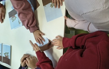Pan Truskawa w Filii 4 &ndash; spotkanie pełne truskawkowych odkryć!- spotkanie autorskie z Panią Kingą Biernacką 28