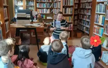 Warsztaty Marynistyczne i Lekcja Biblioteczna w Filii nr 1