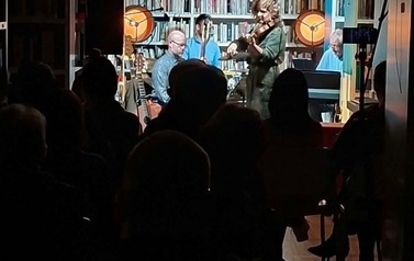 KONCERT &ldquo;CISZA, DŹWIĘKI I INNE PIOSENKI&rdquo; - SYLWIA BIERNAT w Oddziale dla Dorosłych i Młodzieży (Biblioteka Gł&oacute;wna)  2