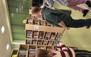 Aerodynamika &ndash; dlaczego to lata? Kosmiczna wyprawa z Pilotem Pirxem! Relacja z warsztat&oacute;w w ramach projektu &bdquo;Biblioteka &ndash; Portal Odkrywc&oacute;w. Poznajemy świat przez doświadczenie&rdquo; 19