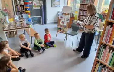 Spotkanie z okazji rocznicy urodzin Juliana Tuwima w Filii nr 9 4