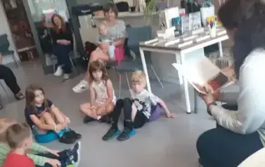 Spotkanie z okazji rocznicy urodzin Juliana Tuwima w Filii nr 9 8