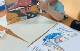 Obchody 131. rocznicy urodzin Juliana Tuwima w Filii nr 7 5