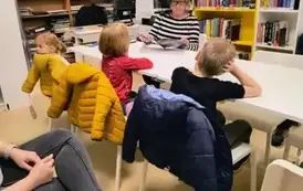 Zajęcia z robienia halloweenowych ozd&oacute;b 2