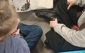 "Polska dla dużych i małych" - wizyta uczni&oacute;w ze Szkoły Podstawowej nr 1 w Filii nr 2 13