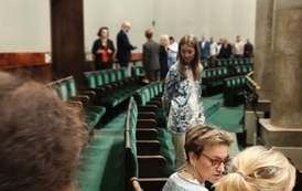 Wizyta pracownik&oacute;w Książnicy Pruszkowskiej w Sejmie i Senacie Rzeczypospolitej Polskiej 3