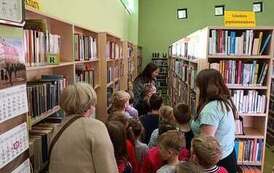 Mały czytelnik w wielkim świecie książek - lekcja biblioteczna dla dzieci z Przedszkola nr 10 w Pruszkowie 3