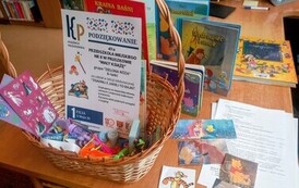 "Zgadnij z jakiej to bajki" - lekcja biblioteczna w Filii nr 1 1