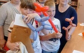 "Świat dziecięcych marzeń" - warsztaty artystyczne w Filii nr 1 2