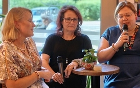 Wernisaż prac uczni&oacute;w Zespołu Szk&oacute;ł Specjalnych im. ks. Jana Twardowskiego w Pruszkowie w Kawiarni Szczęśliwa Si&oacute;demka w Pruszkowie! 13