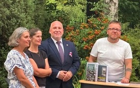 Publikacje wydawnictwa Książnicy Pruszkowskiej na rocznicy Powstania Warszawskiego. 1
