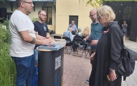 Publikacje wydawnictwa Książnicy Pruszkowskiej na rocznicy Powstania Warszawskiego. 10