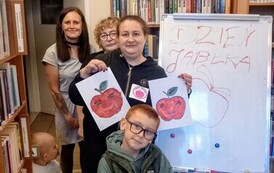 "Zaczarowany świat jabłka" - warsztaty edukacyjno-artystyczne dla dzieci w Filii nr 1 5