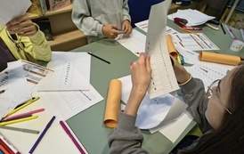 Cyfry i liczby &ndash; odkrywamy świat matematyki z Lokomotywą! relacja z warsztat&oacute;w Projektu Biblioteka- Portal Odkrywc&oacute;w. &bdquo;Biblioteka &ndash; Portal Odkrywc&oacute;w. Poznajemy świat przez doświadczenie&rdquo; 24