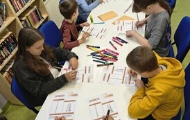 Cyfry i liczby &ndash; odkrywamy świat matematyki z Lokomotywą! relacja z warsztat&oacute;w Projektu Biblioteka- Portal Odkrywc&oacute;w. &bdquo;Biblioteka &ndash; Portal Odkrywc&oacute;w. Poznajemy świat przez doświadczenie&rdquo; 37