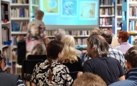 Spotkanie autorskie z Katarzyną Wyszomierską w Bibliotece Głownej - Oddziale dla Młodzieży i Dorosłych 24