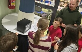 "Odciski palc&oacute;w i kryminalistyka" &ndash; detektywistyczna przygoda z Detektywem Pozytywką!  relacja z warsztat&oacute;w Projektu Biblioteka- Portal Odkrywc&oacute;w. &bdquo;Biblioteka &ndash; Portal Odkrywc&oacute;w. Poznajemy świat przez 1