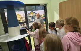 Odciski palc&oacute;w i tajniki kryminalistyki &ndash; detektywistyczna misja z Detektywem Pozytywką! 4