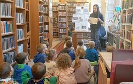 "Gdyby książki mogły m&oacute;wić" - lekcja biblioteczna w Filii nr 1 4