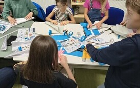 Aerodynamika &ndash; dlaczego to lata? Kosmiczna przygoda z Pilotem Pirxem!&nbsp;Relacja z warsztat&oacute;w Projektu Biblioteka - Portal Odkrywc&oacute;w. &bdquo;Biblioteka &ndash; Portal Odkrywc&oacute;w. Poznajemy świat przez doświadczenie&rdquo; 14